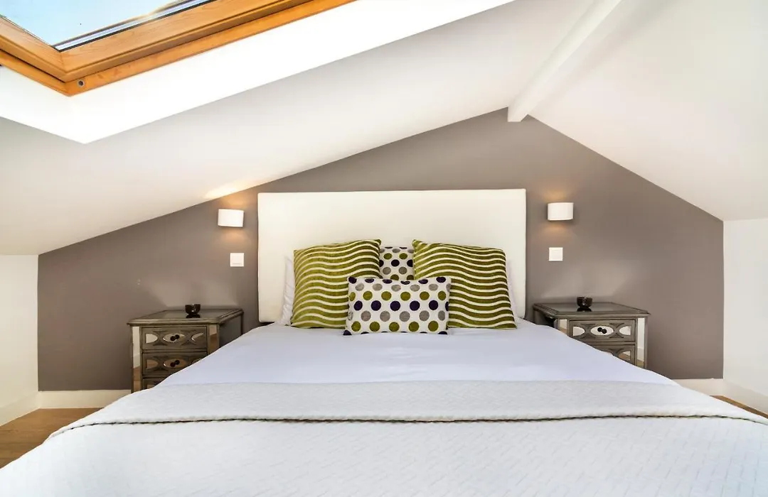 Whome | Madalena Downtown Luxury Duplex-1